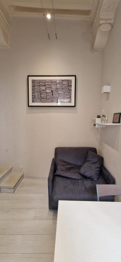 Savelli Apartment Old Town - Near Navona Place Rome Buitenkant foto